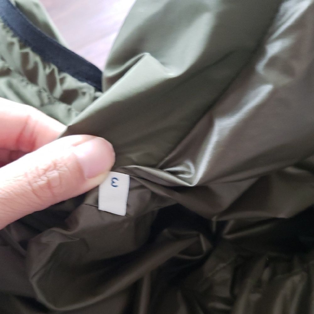 Moncler Womens Khaki Green Down Puffer Jacket Size 3 NEW Designer Quiet Luxury - Picture 5 of 12